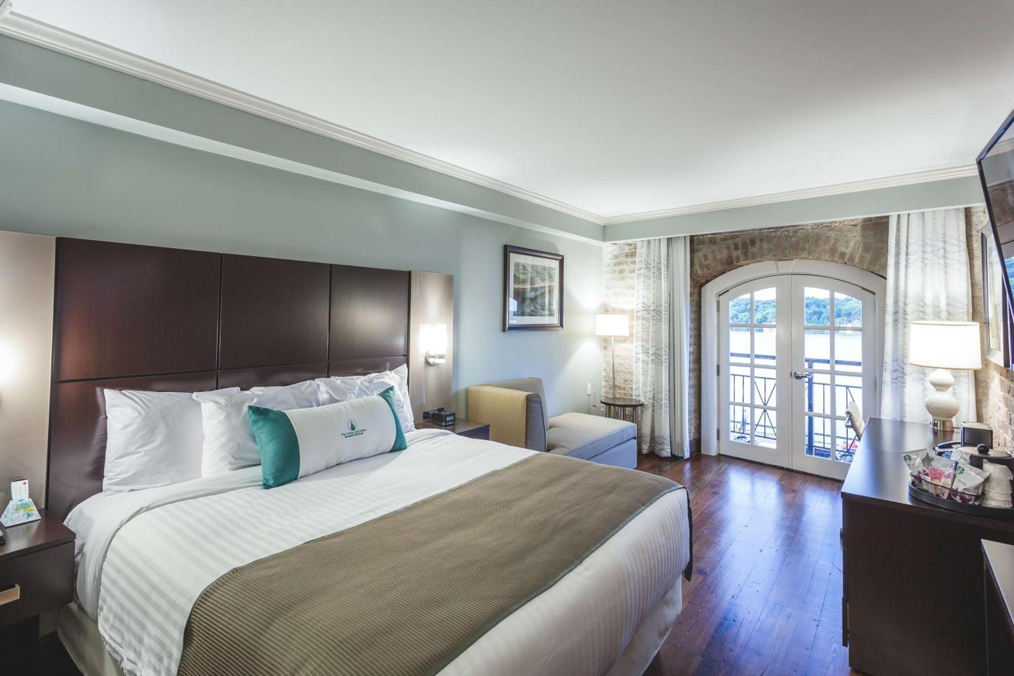 The Cotton Sail - Tapestry Collection By Hilton Savannah